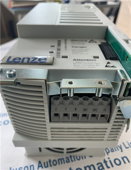 Lenze E82EV402K4C Frequency converter from China manufacturer