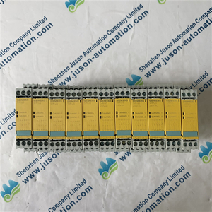 SIEMENS 3TK2830-1AL20 SIRIUS safety relay with relay enabling circuits 